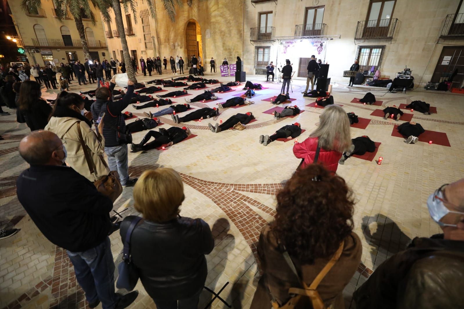 El 25N de Elche, en imágenes