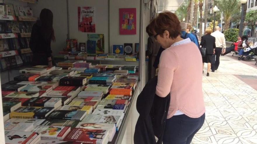 Arranca la feria del libro de Alicante