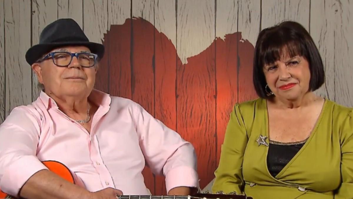 Esta soltero se queda boquiabierto con la respuesta de su cita en 'First Dates': "Yo pasiva, dejo que me hagan de todo, estoy jubilada"