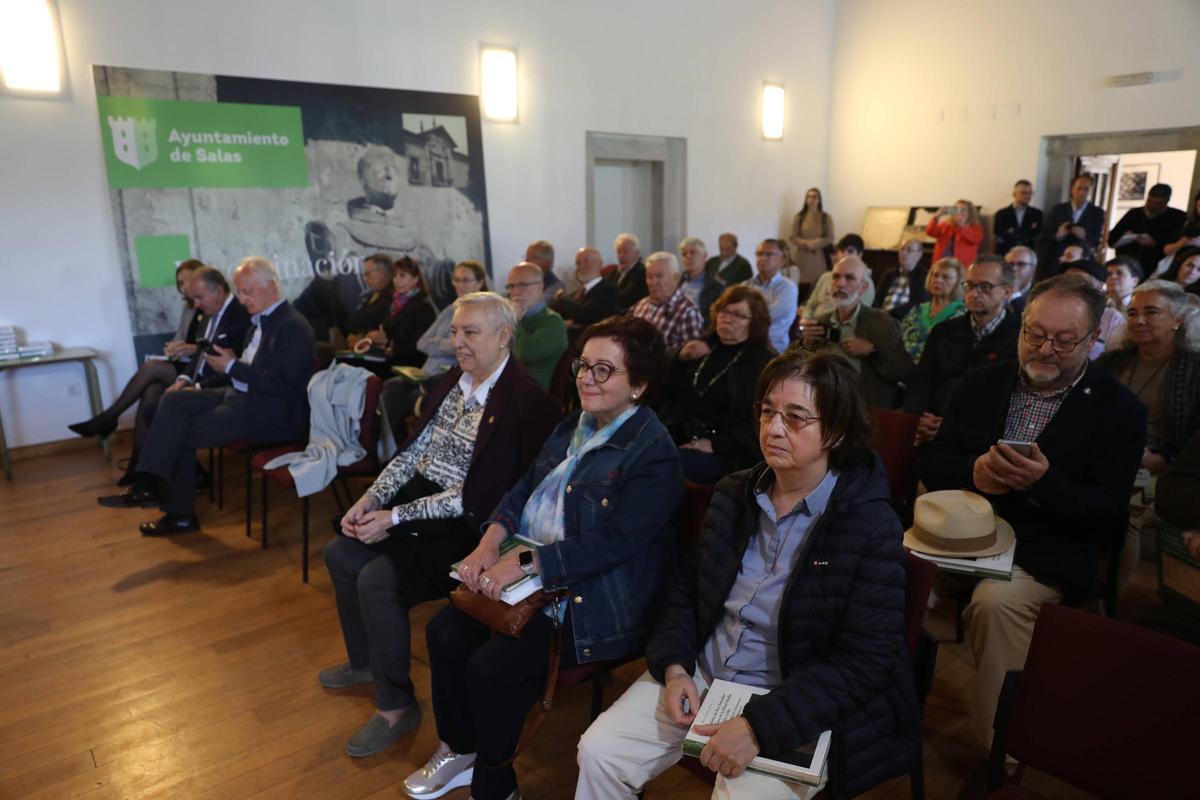Presentación en el Monasterio de Cornellana del libro del milenario, obra de Miguel Calleja Puerta. "El Monasterio de San Salvador de Cornellana en la Edad Media (1024-1536)"