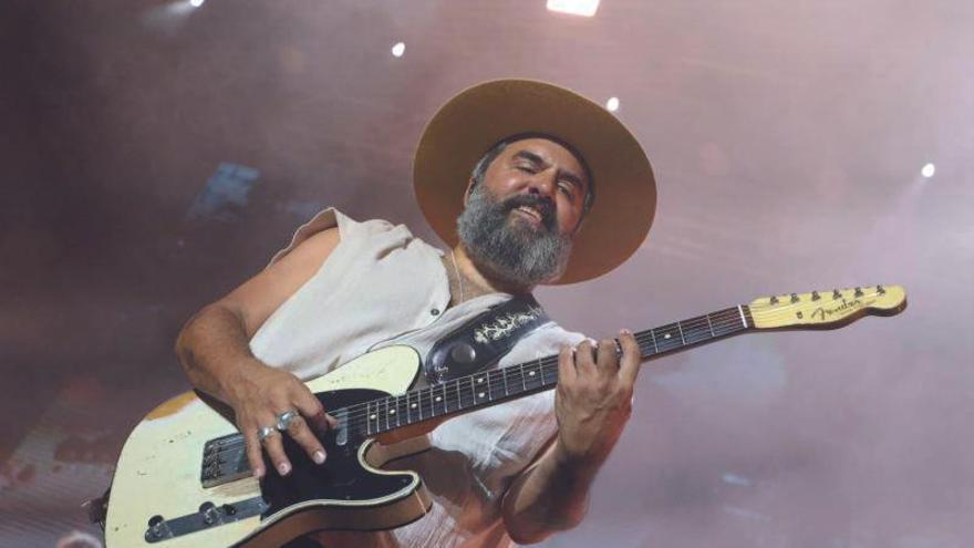 El indie enciende la primera noche del Festival de la Guitarra