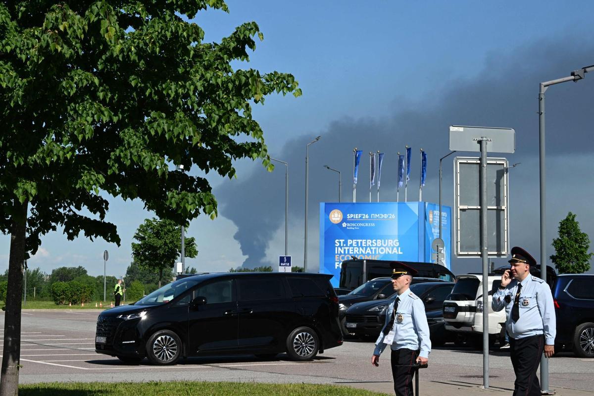 Ucraïna ataca una terminal petroliera de Sant Petersburg
