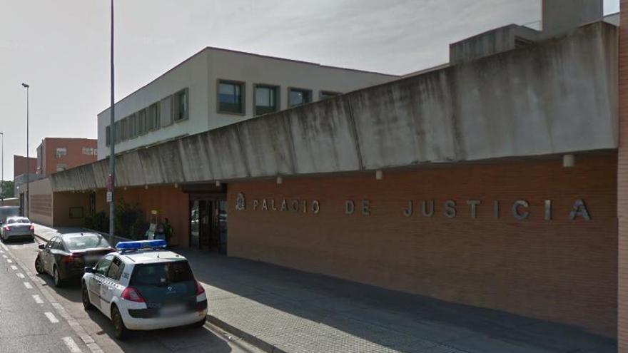 Condenado un vecino de Almendralejo que mató a su perro durante una &quot;fuerte discusión&quot; con su pareja