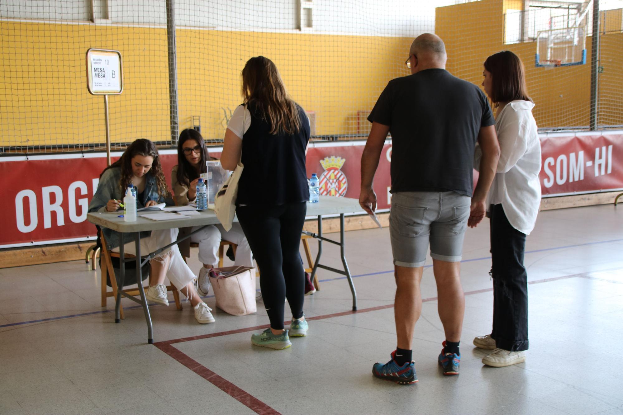 Primeres votacions a Girona