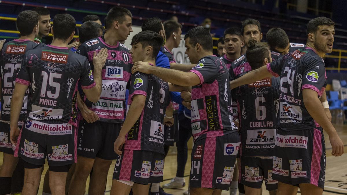 Exigente inicio para el Balonmano Zamora