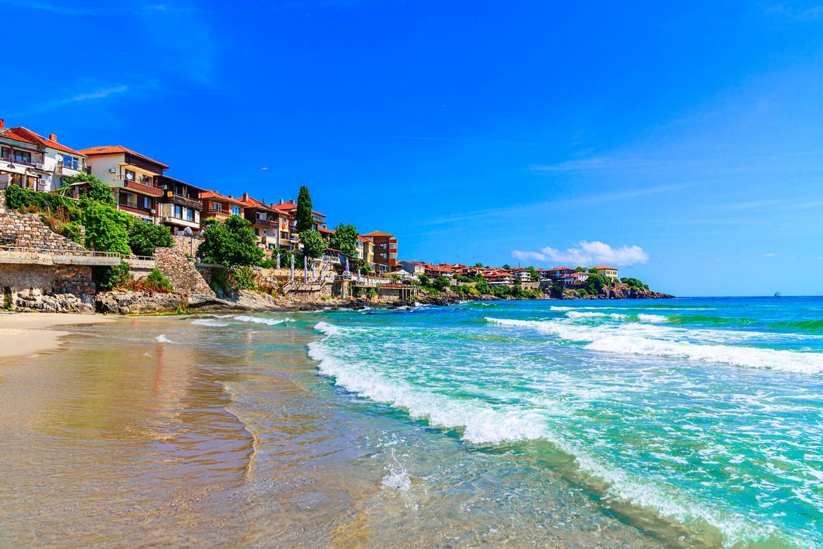 Las playas turquesas de Sozopol suelen ser una sorpresa para los visitantes