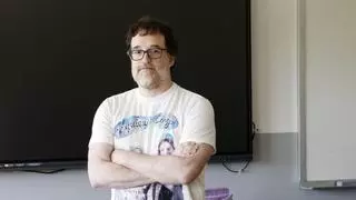 Carlos Cerviño, nominado a Mejor Docente por sus alumnos, suspendió la oposición por solo 0,088: «Ningún 4,9 me va a decir que no soy un buen profesor»