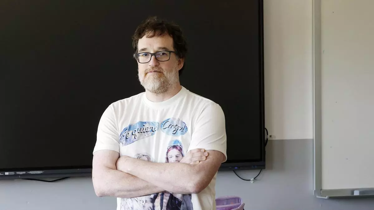 Carlos Cerviño, nominado a Mejor Docente por sus alumnos, suspendió la oposición por solo 0,088: «Ningún 4,9 me va a decir que no soy un buen profesor»