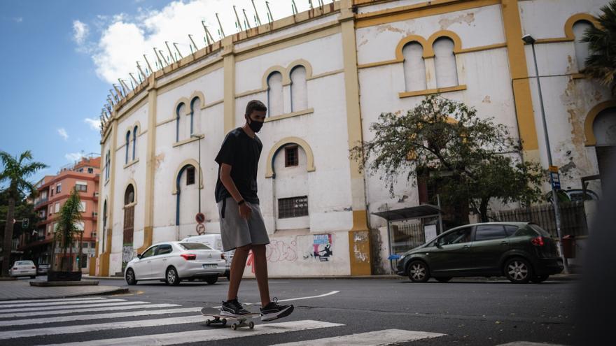 El Cabildo eleva al Gobierno canario la protección de la Plaza de Toros de Santa Cruz