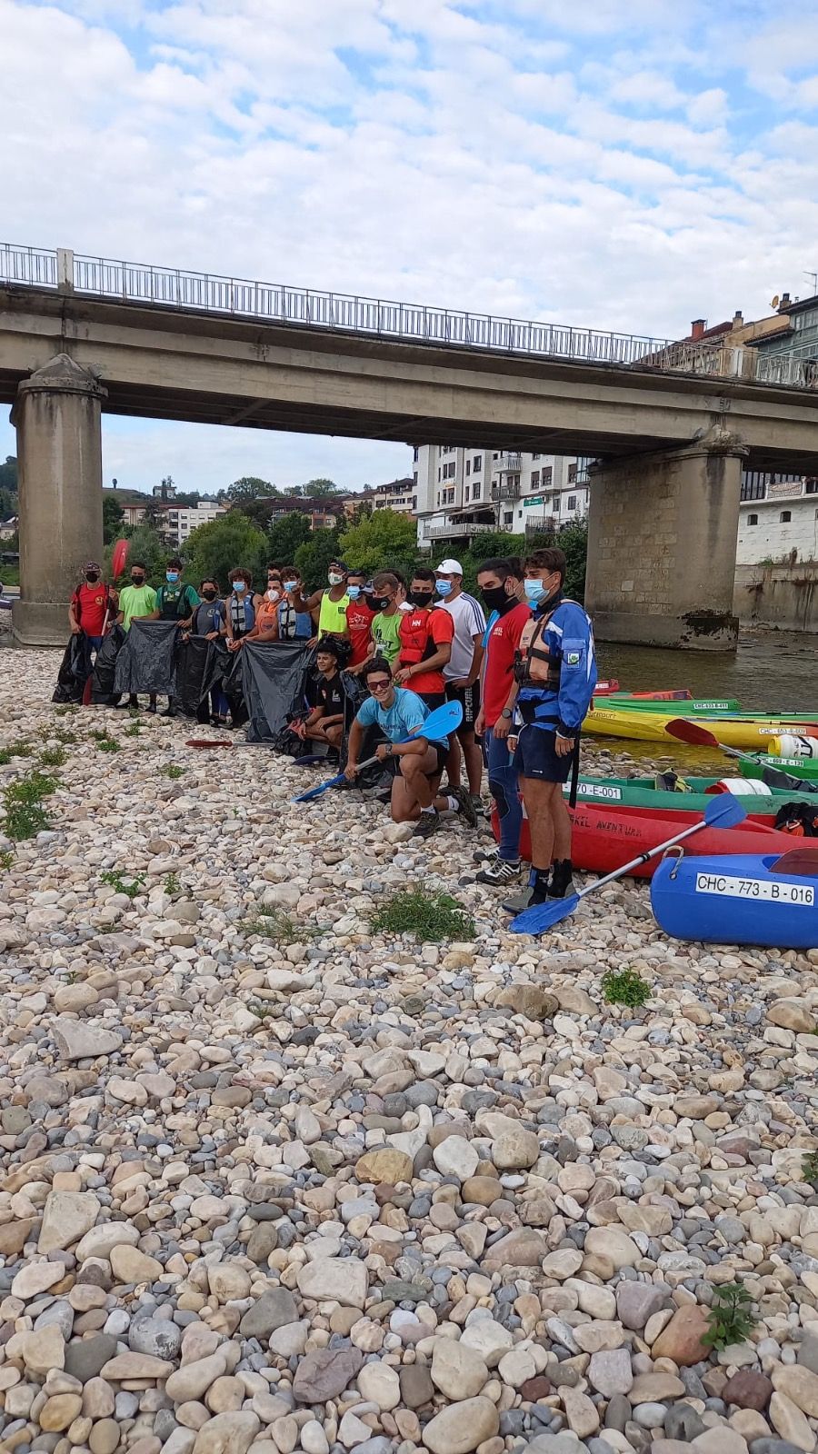 Jornada de limpieza en el Sella