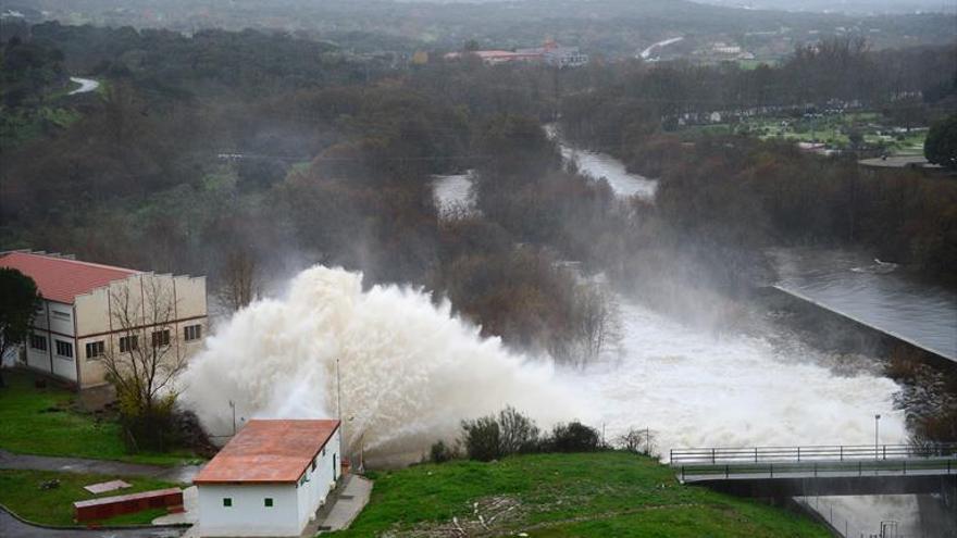 Las lluvias de diciembre dejaron la presa casi al 80% de su capacidad