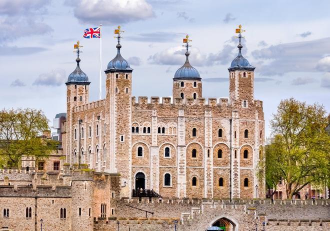 La Torre de Londres, Inglaterra, Castillos encantados