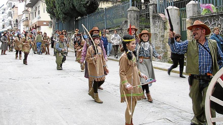 El Carnaval llenó las calles de Aldeanueva de la Vera