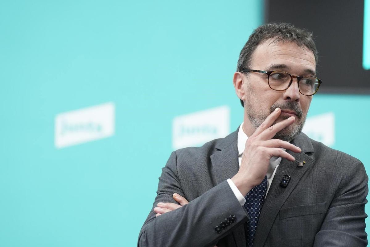Junts veu la legislatura «ferida de mort»: «La foto de les joies de Zapatero és la sentència moral de l’esquerra»