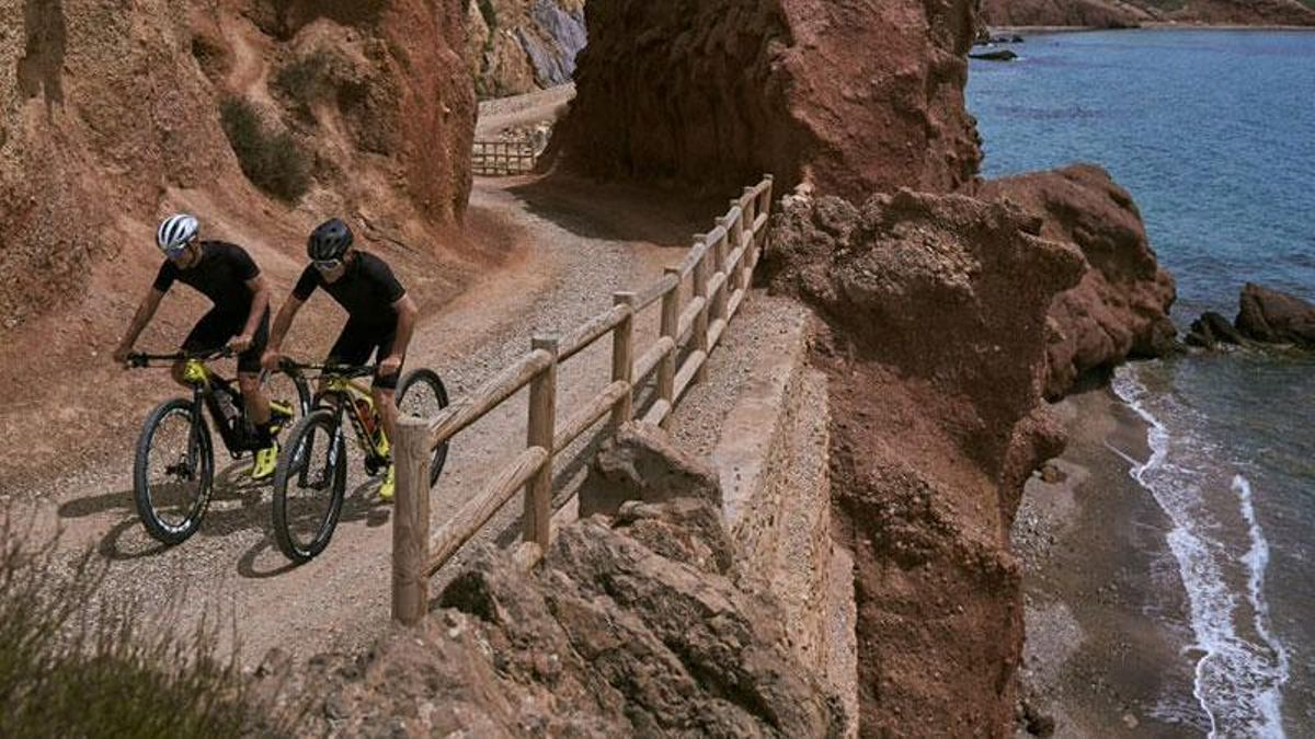Ruta en bici por el litoral murciano
