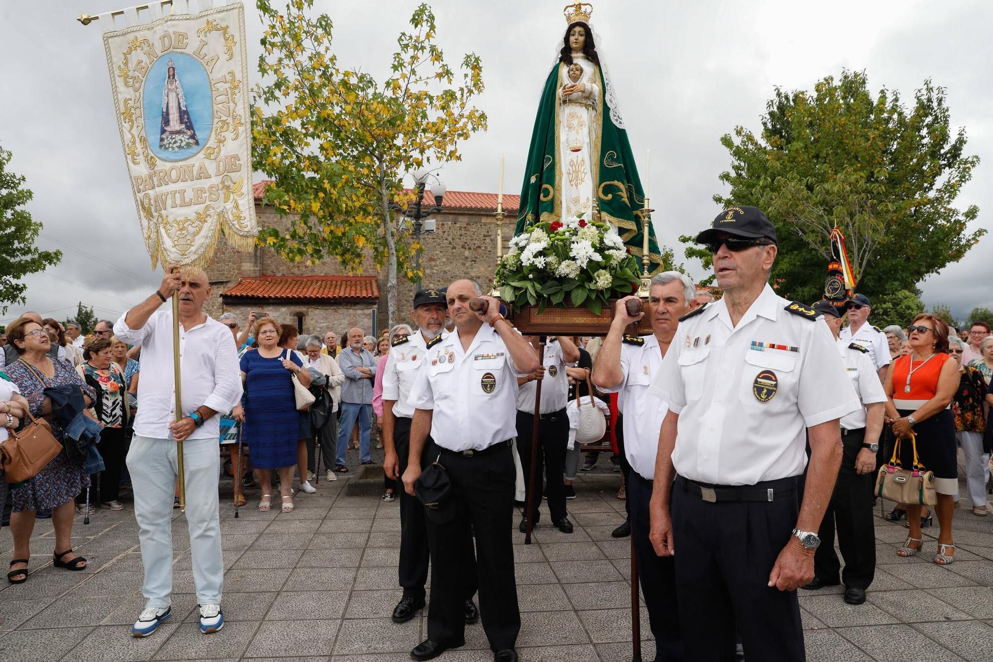 Misa en la ermita con motivo del día de Nuestra Señora de la Virgen de La Luz, en imágenes