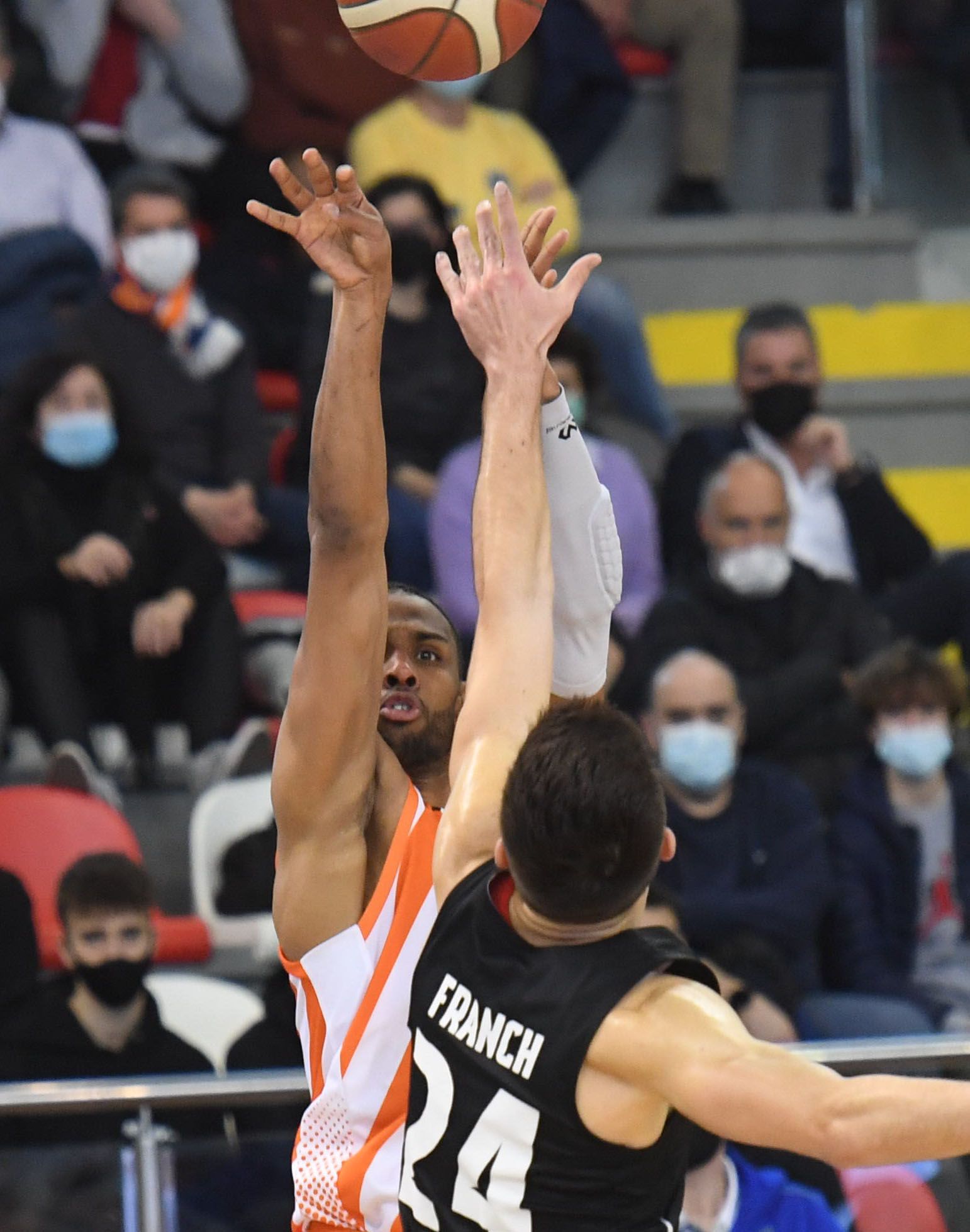 El Leyma pierde 72-96 ante el Girona de Marc Gasol