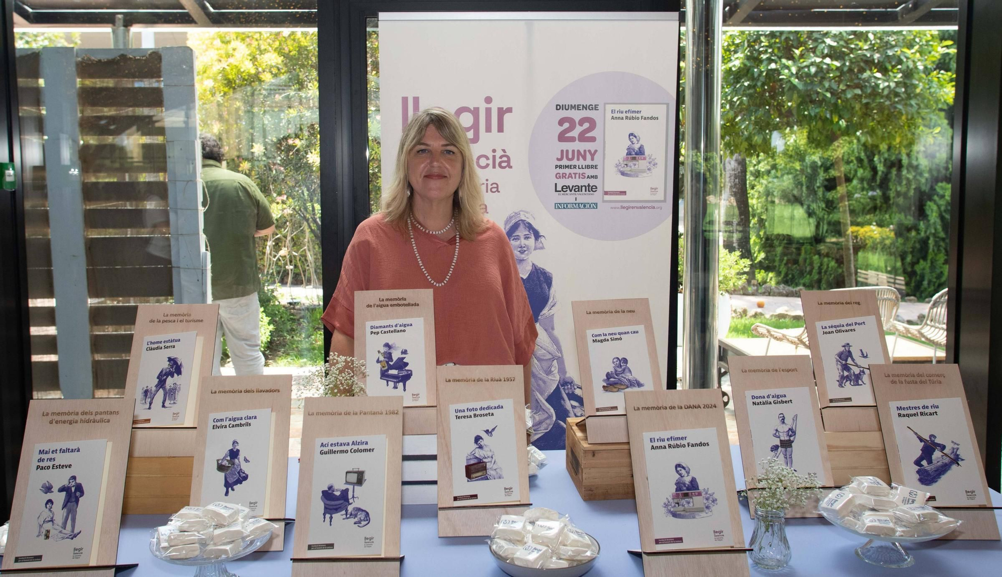 La Fundació Bromera per al Foment de la Lectura presenta la campanya «Llegir en valencià, la memòria de l’aigua» a la Sala Rex d’Alzira