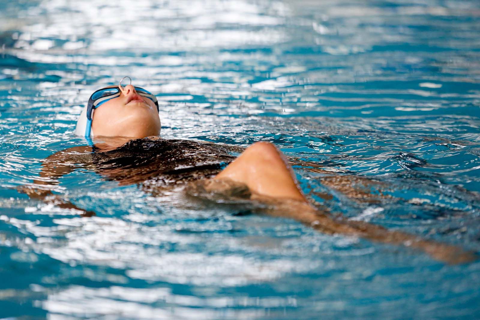 Las nadadoras ibicencas testean su nivel en la piscina de Can Coix, en Sant Antoni