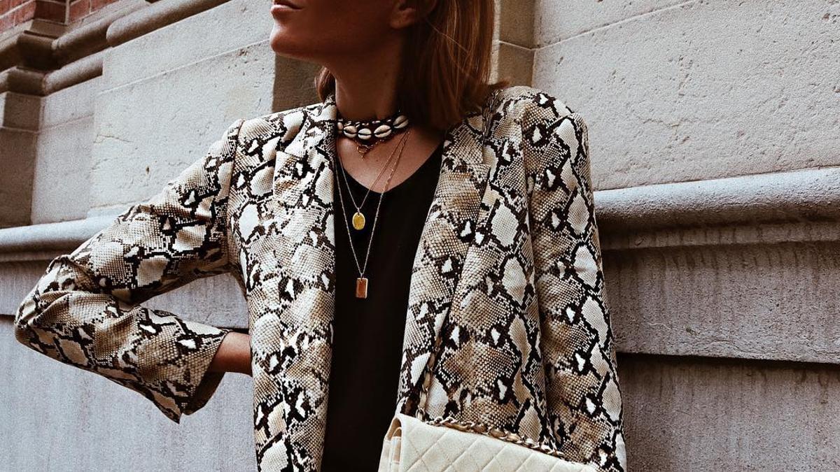 La blazer más famosa de Instagram es de Zara