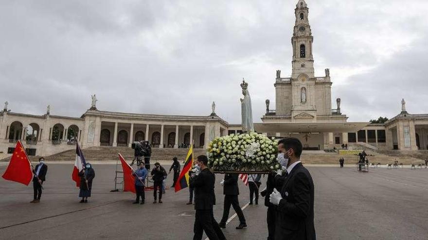 Fátima reúne a los fieles en las redes sociales