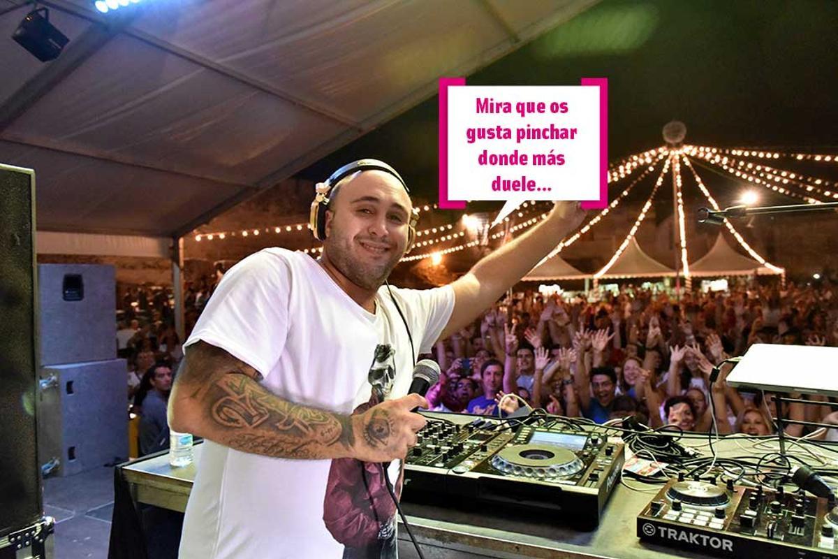 Kiko Rivera pinchando en Fuengirola.
