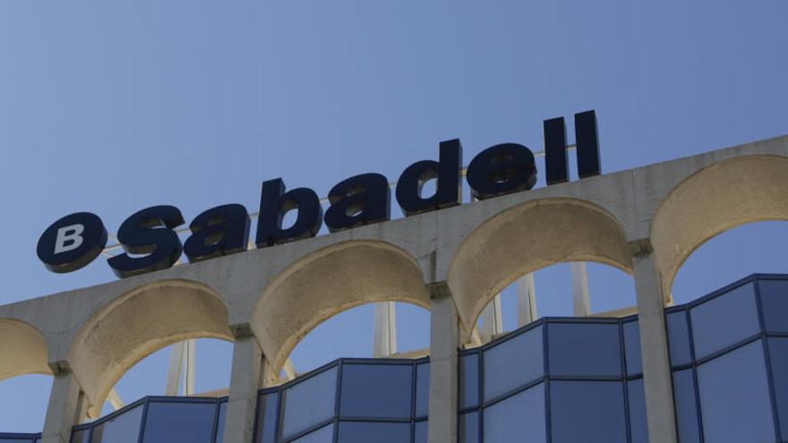 El Banco Sabadell ya solo conserva el 15% del ladrillo que heredó de la CAM