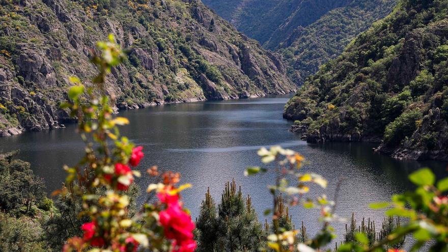 La magia de la Ribeira Sacra y los cañones del Sil, a vista de dron