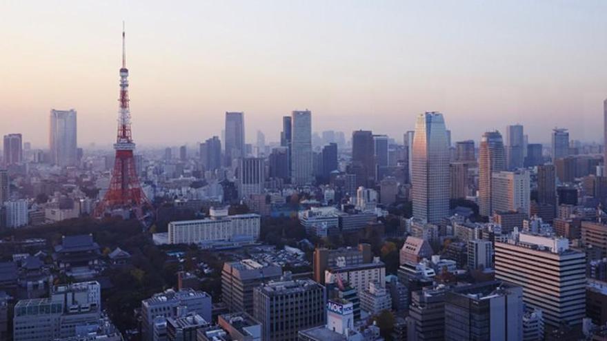 La icónica Torre de Tokio reabre al público tras cerrar por el coronavirus