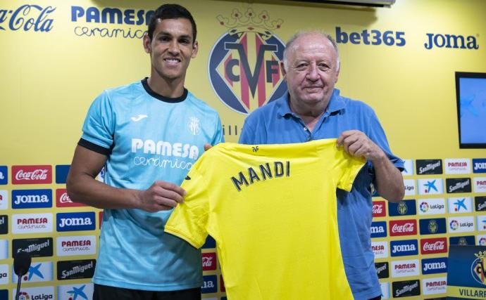 Aissa Mandi - Villarreal CF