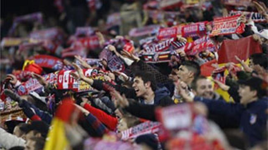 Una hincha del Aberdeen denuncia que fue violada anteanoche en Madrid