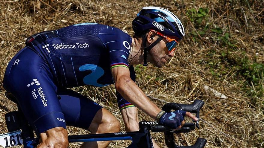 Valverde acecha el ‘top 10’ del Giro tras otra etapa entre los mejores