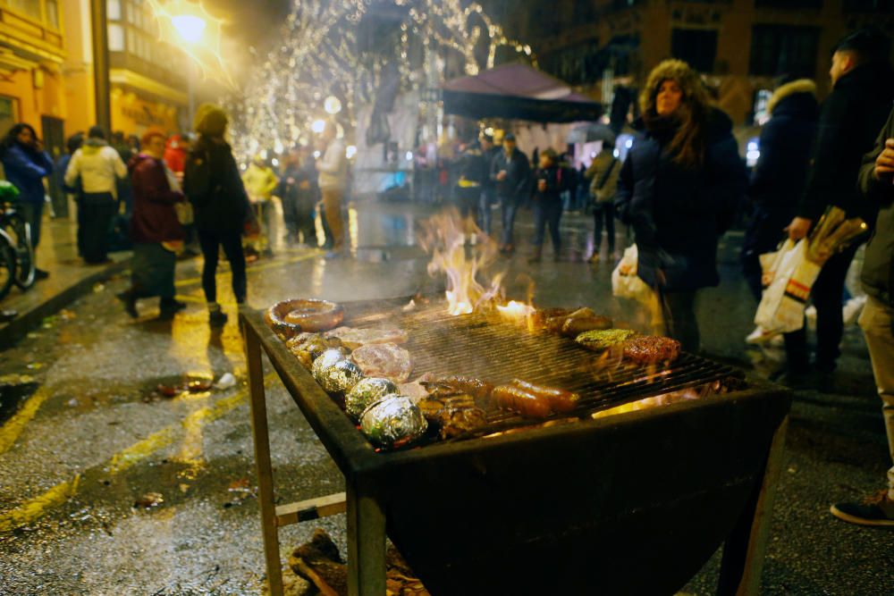 La borrasca Gloria estropea la Revetla de Sant Sebastià