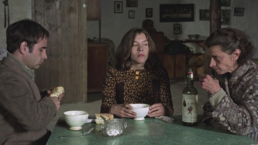 Fotograma de 'Furtivos', De José Luis Borau, Película De Oro del Festival de Málaga