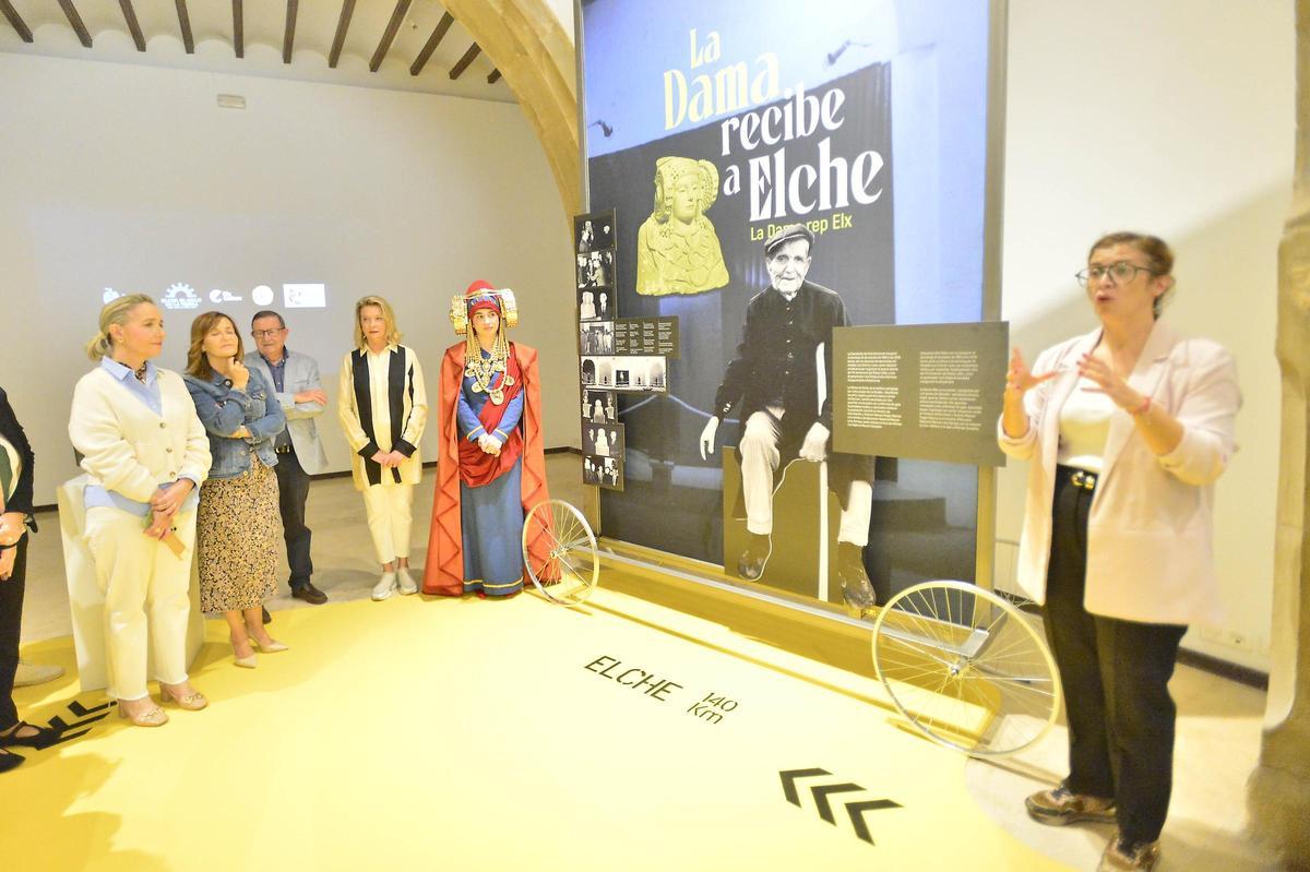 La comisaria de la exposición sobre la Dama de Elche es Estefanía Soler, miembro de la Real Orden