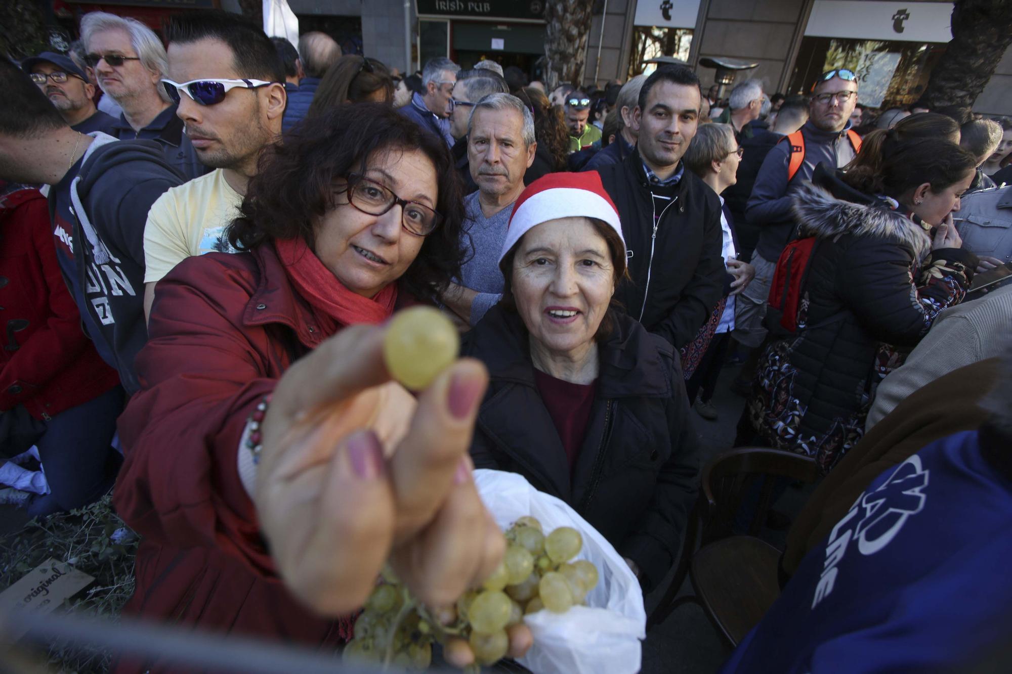 Así fueron las últimas mascletás celebradas en luceros en Nochevieja