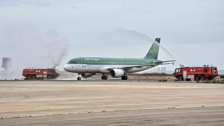 El Aeropuerto de Murcia-San Javier y Aer Lingus han &#039;bautizado&#039; la nueva ruta de la aerolínea irlandesa.