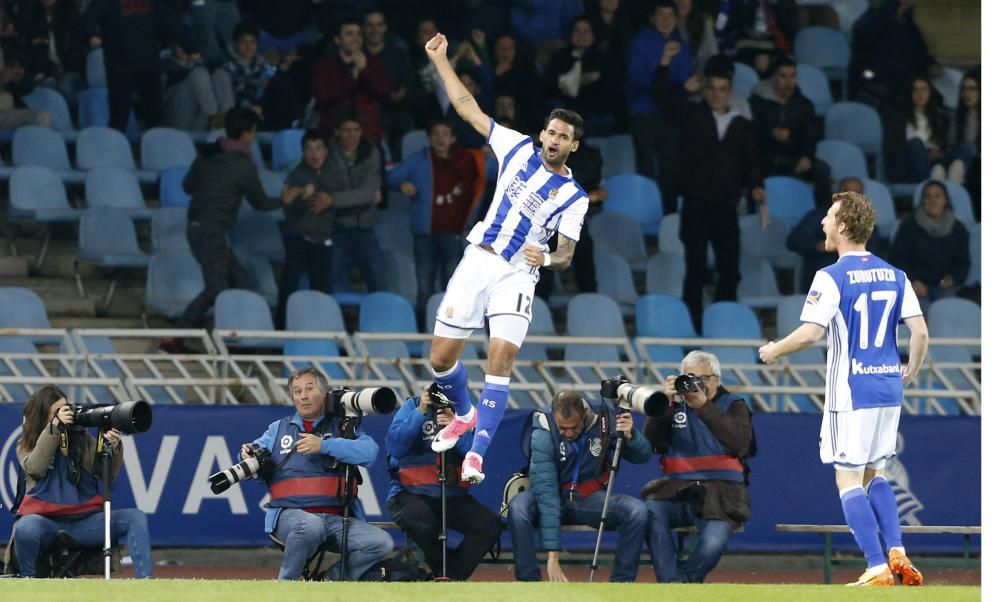 El partido entre la Real Sociedad y el Sporting, en imágenes