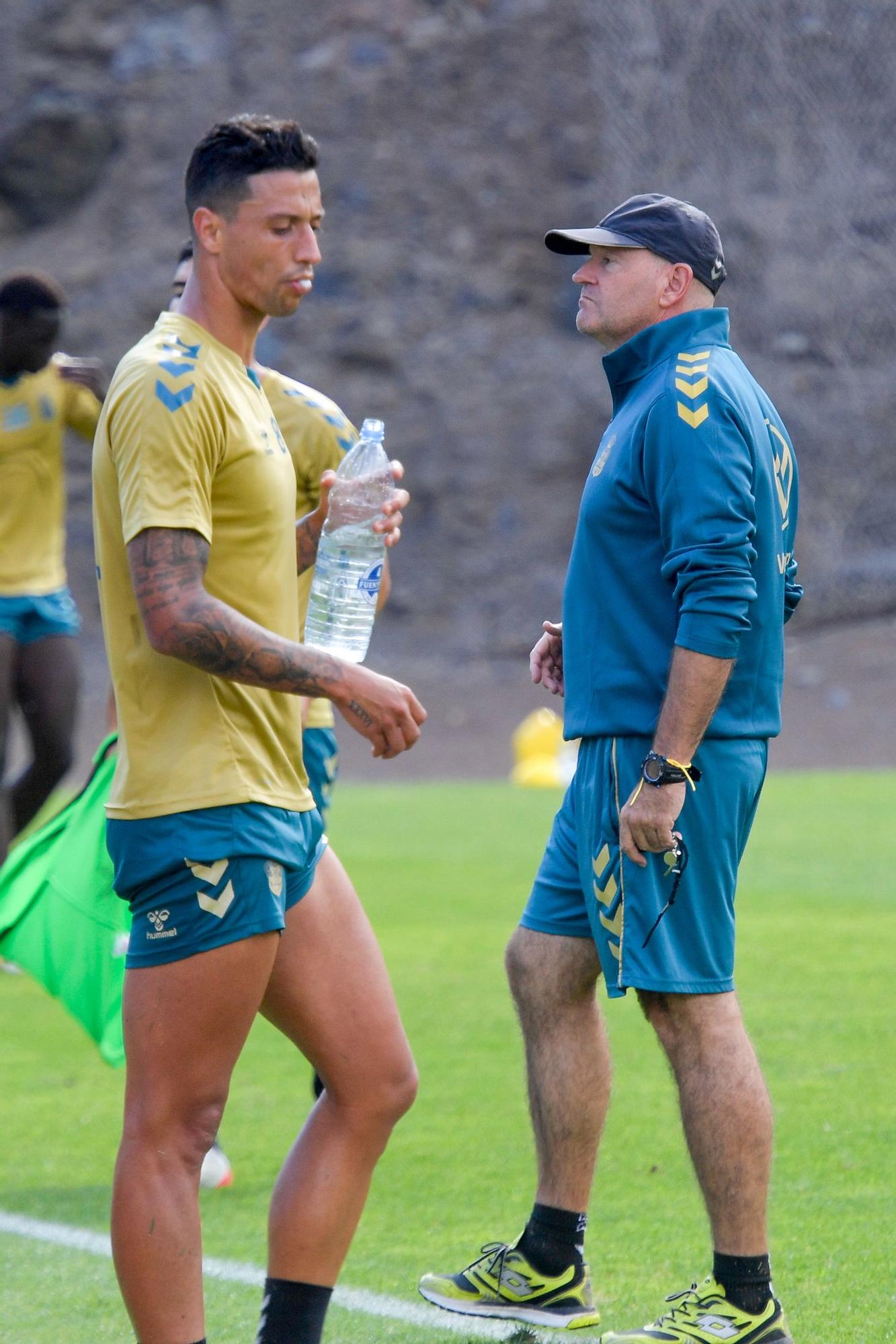 La UD retoma el trabajo en la Ciudad Deportiva tras la derrota ante el Real Zaragoza.