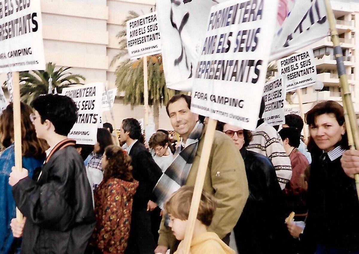 Manifestación contra el proyecto de un camping en Formentera