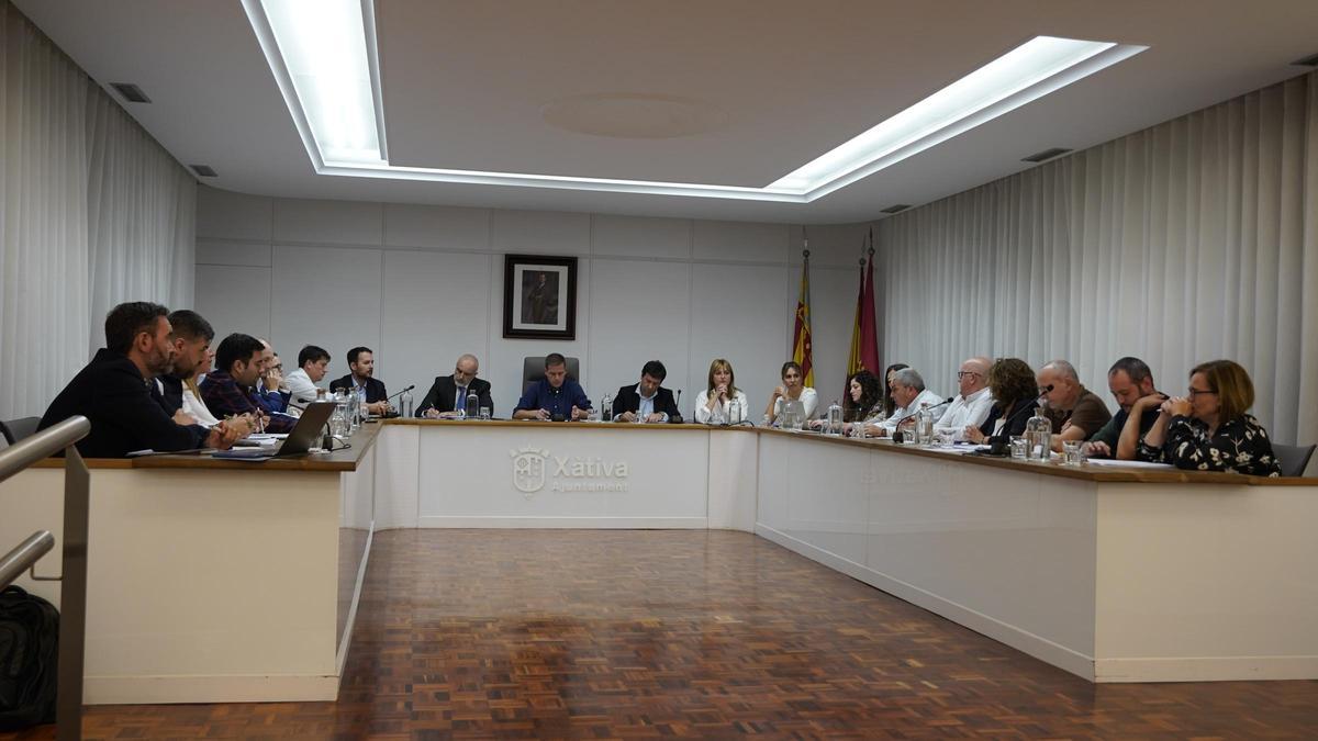 El pleno celebrado este jueves en el Ayuntamiento de Xàtiva.