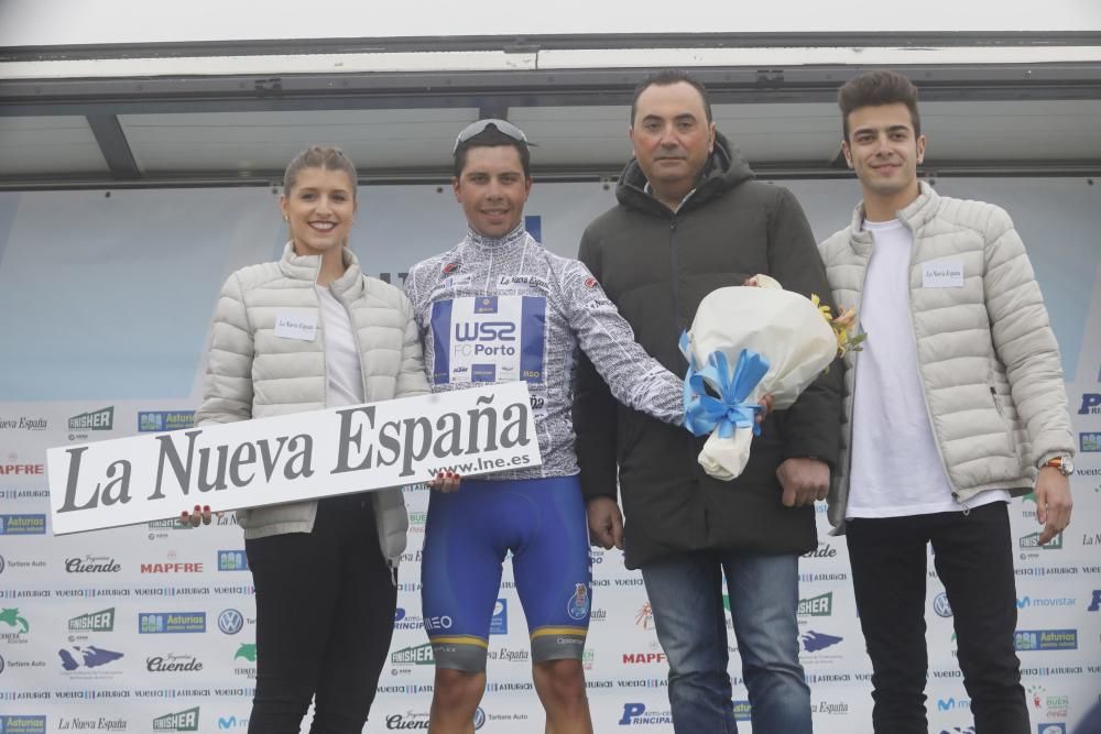 Segunda etapa de la Vuelta a Asturias entre Ribera de Arriba y el Alto del Acebo.