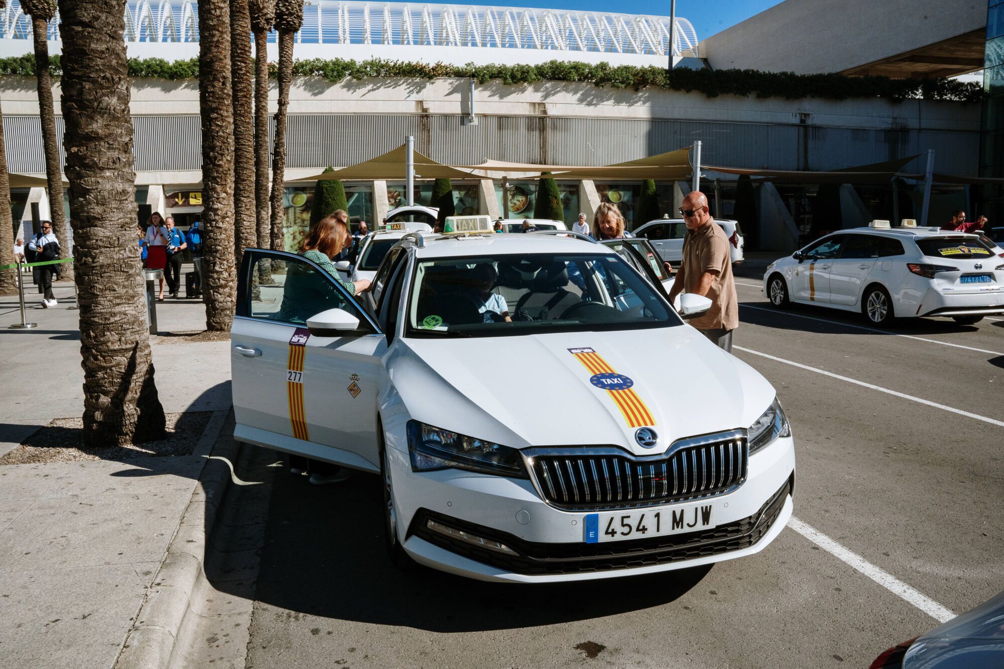 Taxis aeropuerto de Palma Son Sant Joan - Nueva parada de taxis - Obras aeropuerto