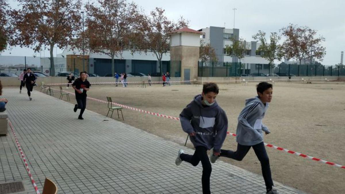 Carrera solidaria en el IES Morvedre 