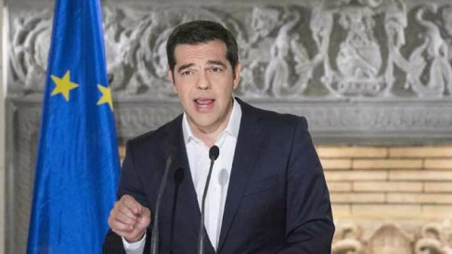 Tsipras: “Soy consciente de que el mandato no es romper con Europa”