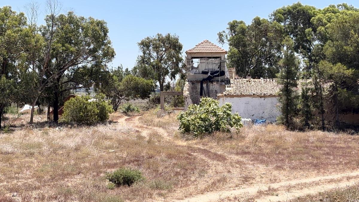 Aspecto de la Casa Sala dentro del parque natural para la que se ha presentado un proyecto de eco hotel
