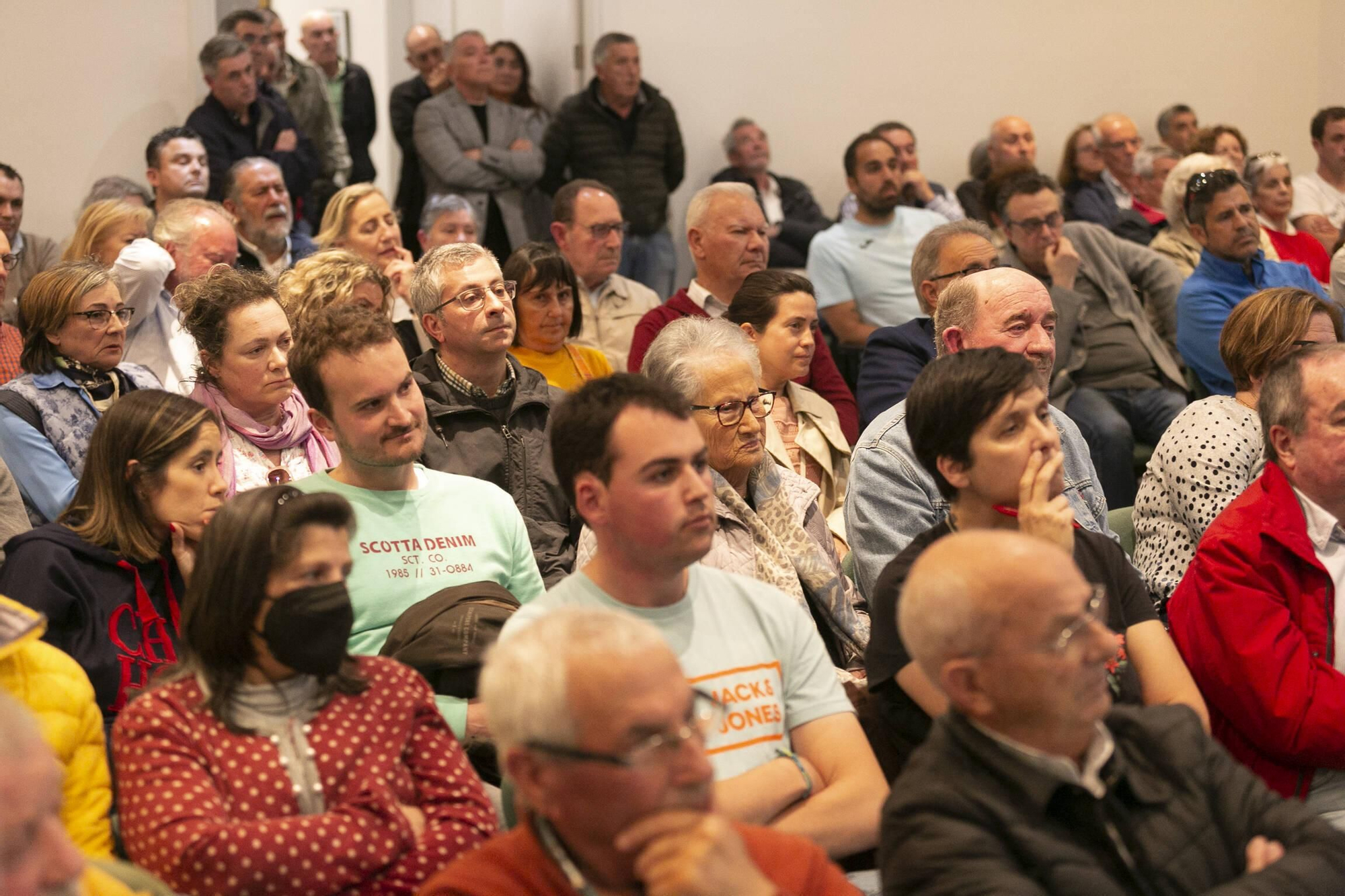 EN IMÁGENES: así fue el debate electoral organizado por LA NUEVA ESPAÑA en Gozón