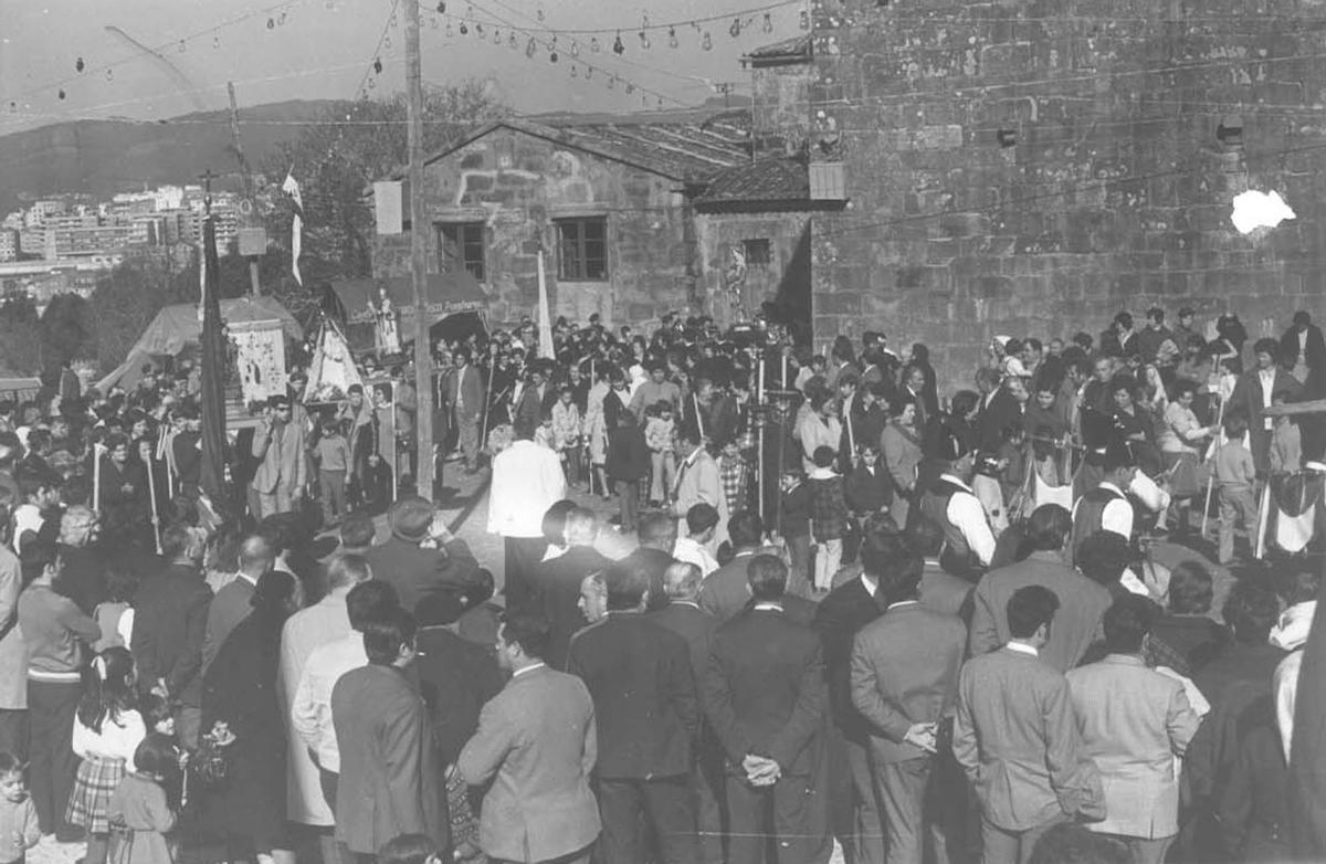 Año Nuevo... y de romería: San Amaro, As Candelas y San Blas