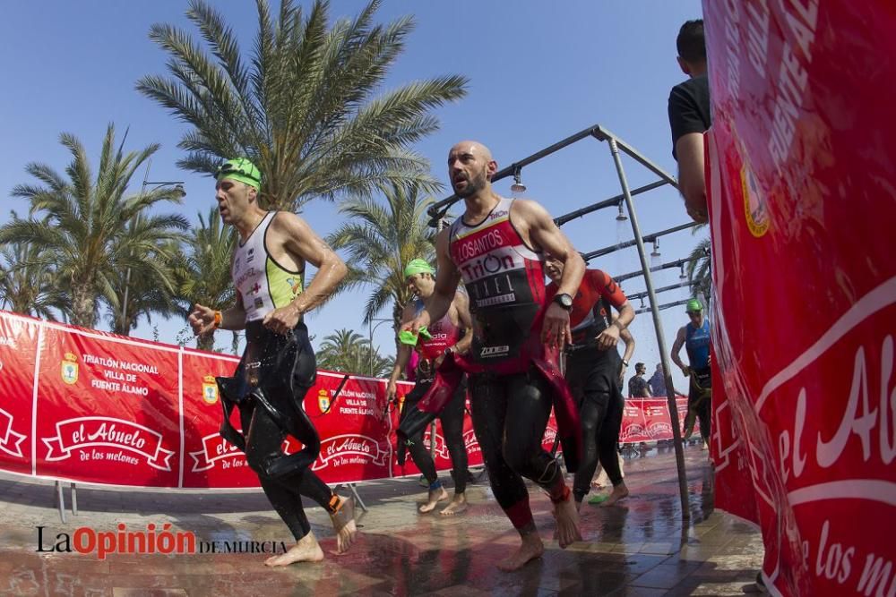 Salida del Triatlón Villa de Fuente Álamo