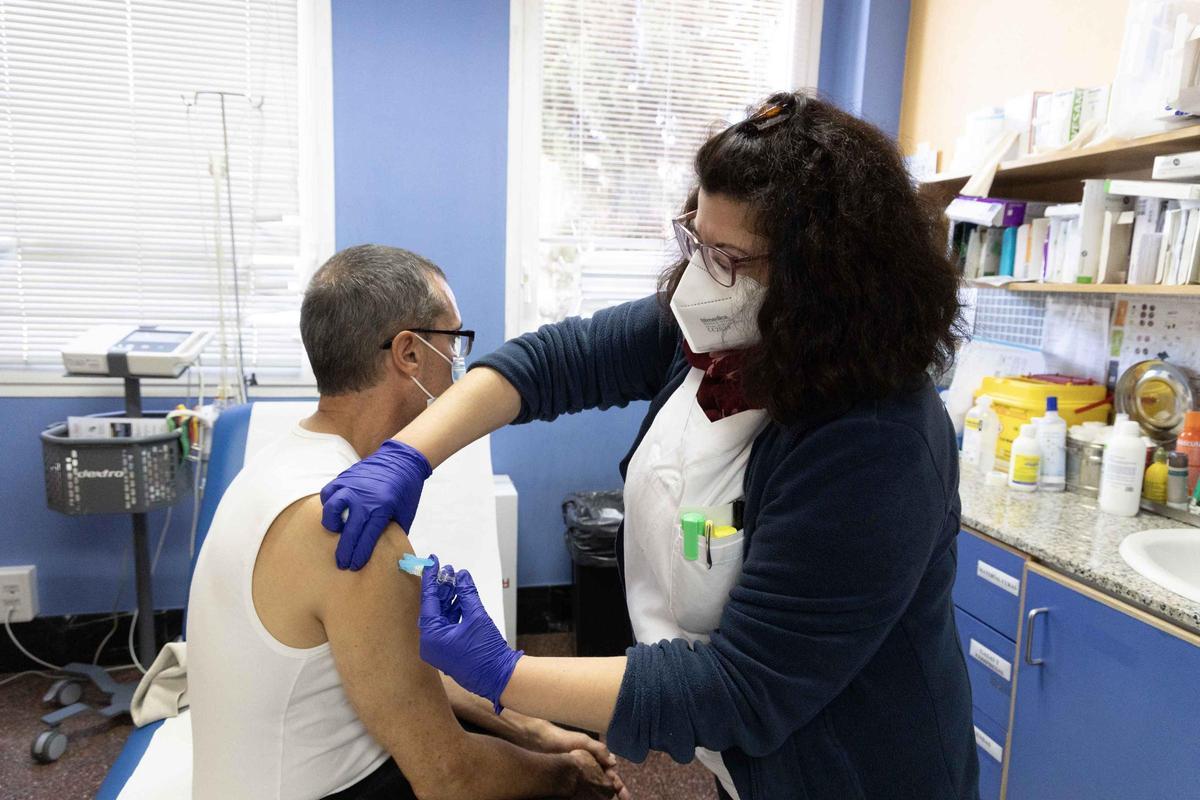 Comienza la vacunación contra la gripe y la Covid sin cita previa
